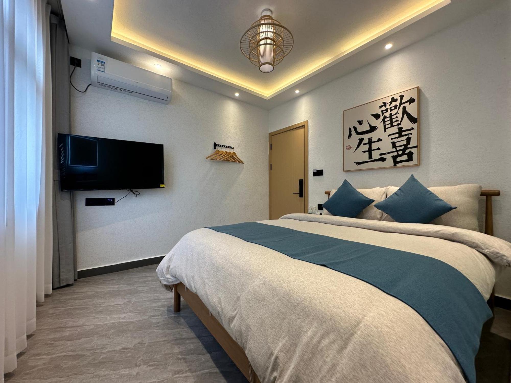 Yifangyan - Tingyuan Qingshe Hostel Fenghuang Buitenkant foto